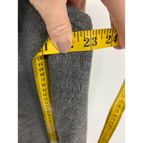 Baxter & Wells Petite Embroidered Cardinal Birds Fleece Gray Vest Zip Up Size XL - Picture 6 of 7